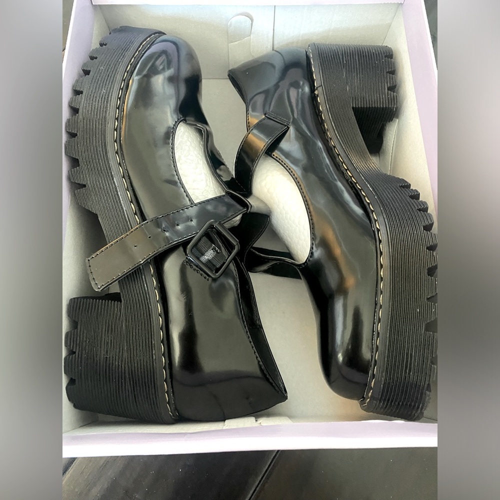 Steve Madden